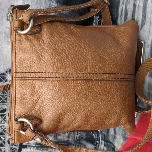 FOSSIL MADDOX Brown Leather SILVER TONE HARDWARE MINI CROSSBODY - Picture 4 of 11